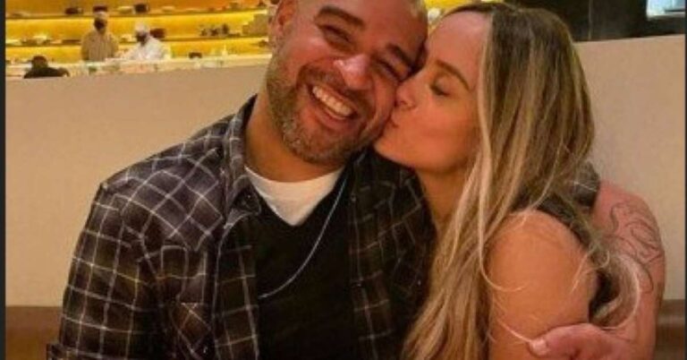 Dia do Solteiro: Adriano teria terminado com namorada após conhecer família