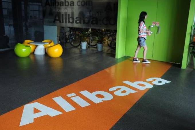 Dia do Solteiro: Vendas do Dia dos Solteiros atingem US$13bi em 1 hora, diz Alibaba